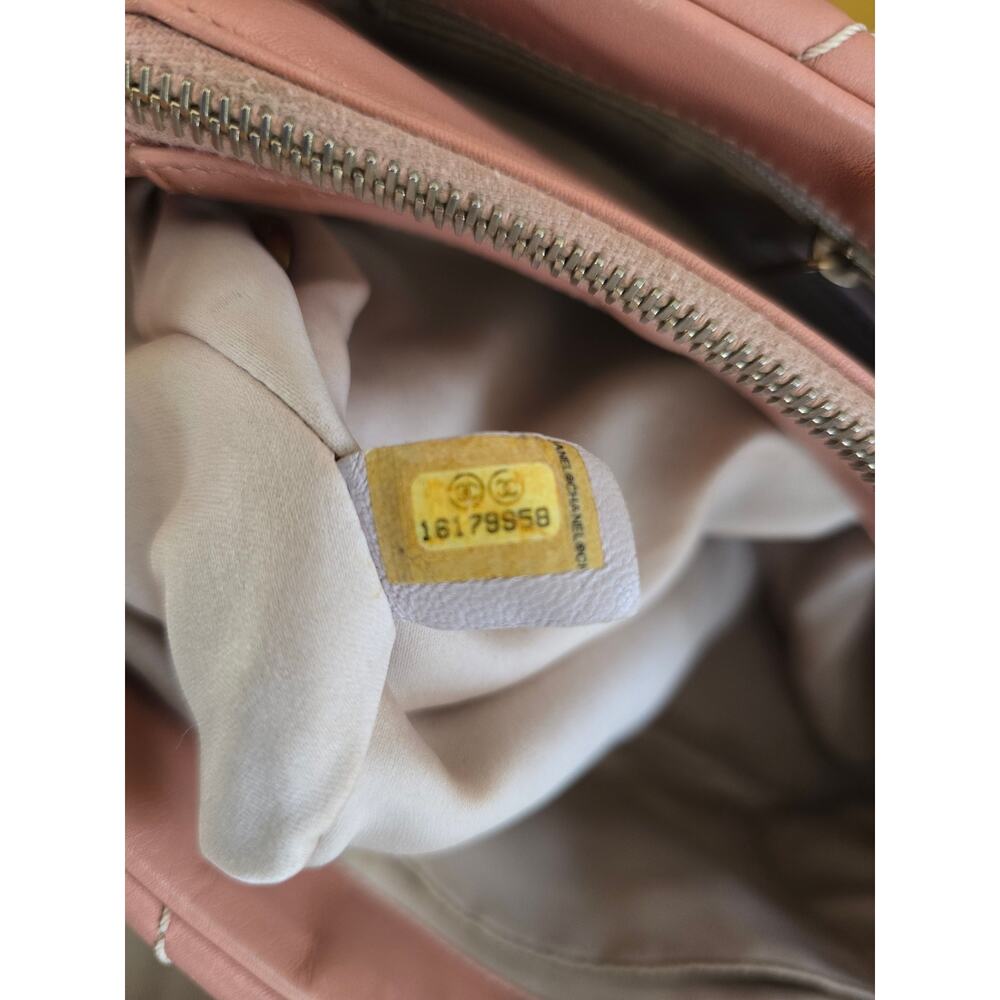 Chanel 31 Rue Cambon Lambskin leather Shoulder bag - Picture 7 of 11